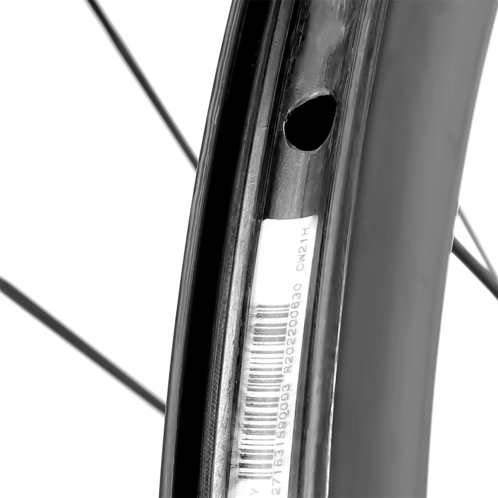 700C Carbon Spoke Wheelsets Carbon Wheelset 40C Paintless Surface Ceramic Bearing Hub Disc Brake Center Lock 100*12 142*12